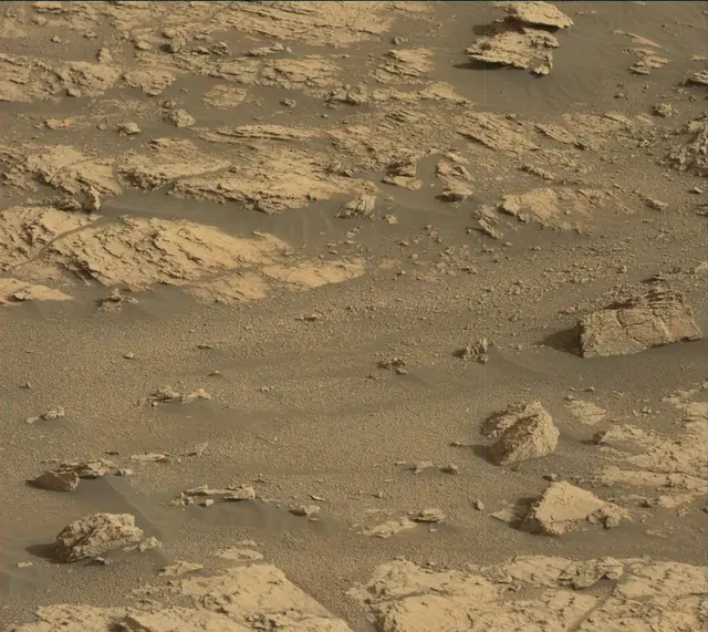 Sol 2951: Mast Camera (Mastcam)
