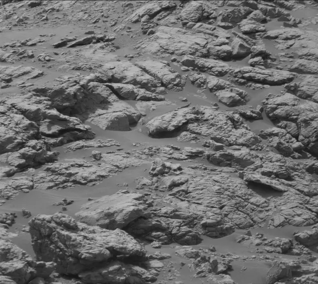 Sol 2951: Mast Camera (Mastcam)