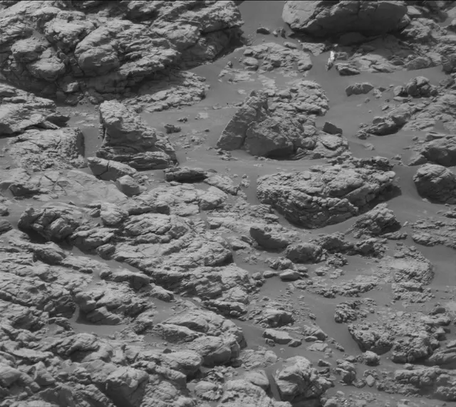 Sol 2951: Mast Camera (Mastcam)