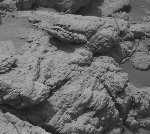 Sol 2951: Mast Camera (Mastcam)