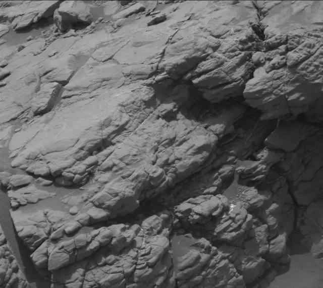 Sol 2951: Mast Camera (Mastcam)