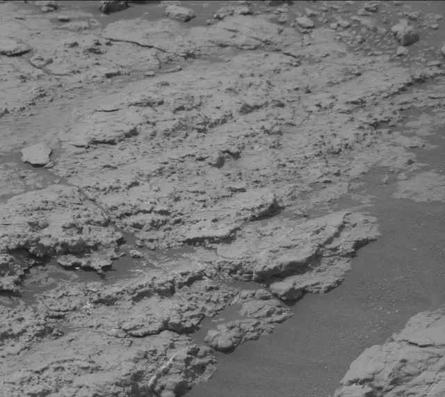 Sol 2954: Mast Camera (Mastcam)