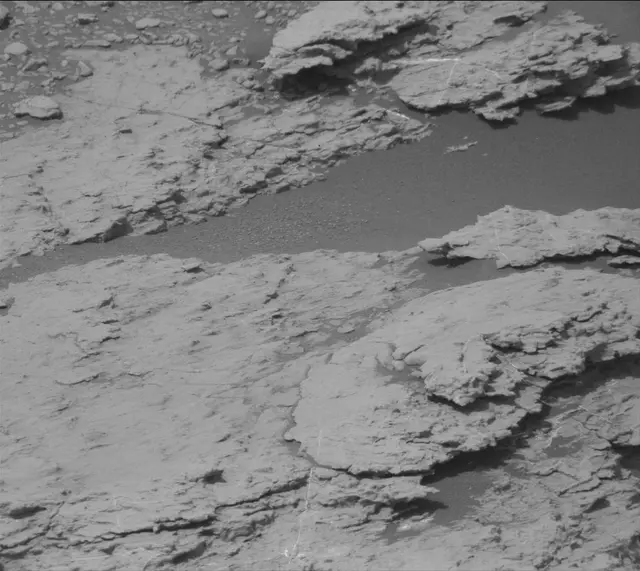 Sol 2954: Mast Camera (Mastcam)