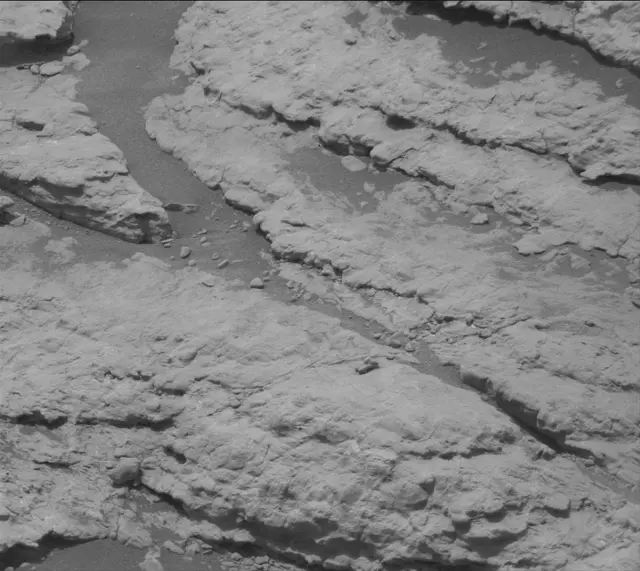 Sol 2954: Mast Camera (Mastcam)