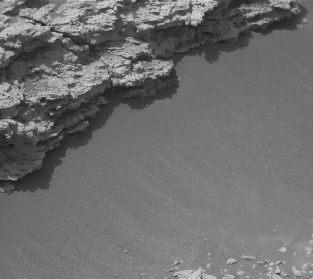 Sol 2954: Mast Camera (Mastcam)
