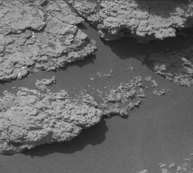 Sol 2954: Mast Camera (Mastcam)