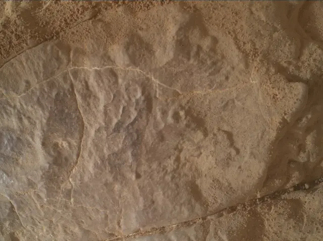 Sol 2955: Mars Hand Lens Imager (MAHLI)