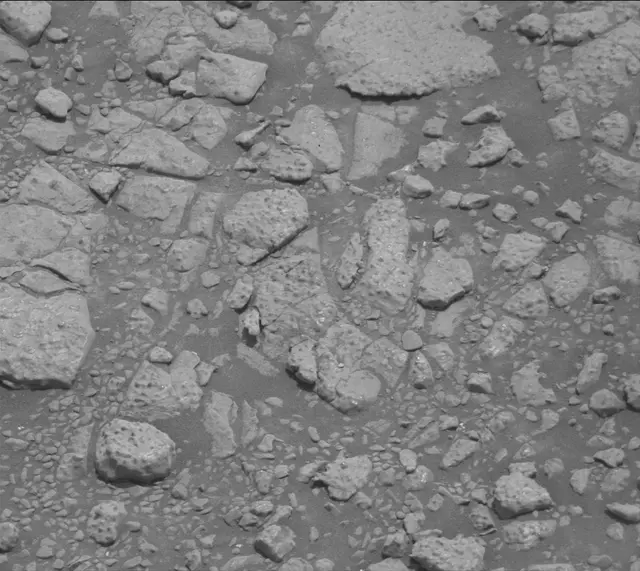Sol 2959: Mast Camera (Mastcam)