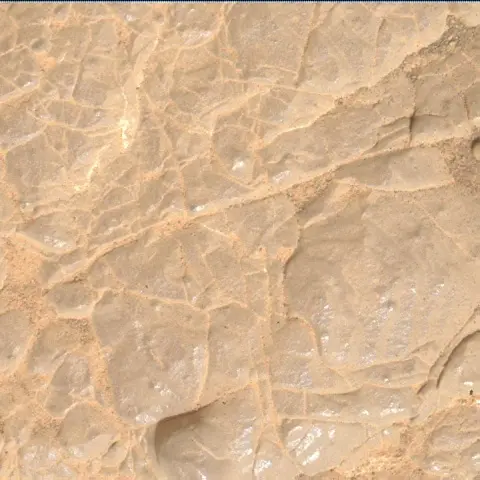Sol 2959: Mars Hand Lens Imager (MAHLI)
