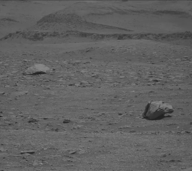 Sol 2961: Mast Camera (Mastcam)