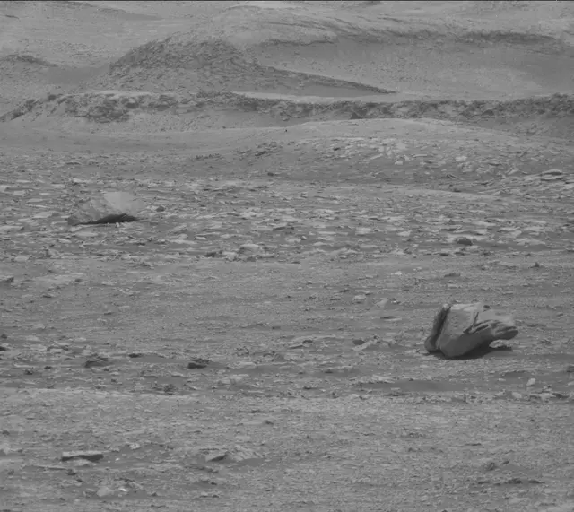 Sol 2961: Mast Camera (Mastcam)