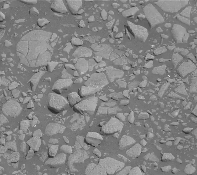 Sol 2962: Mast Camera (Mastcam)