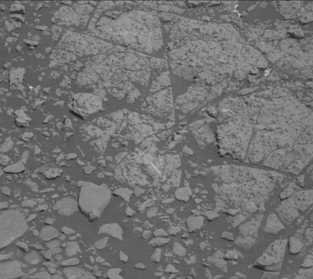 Sol 2963: Mast Camera (Mastcam)