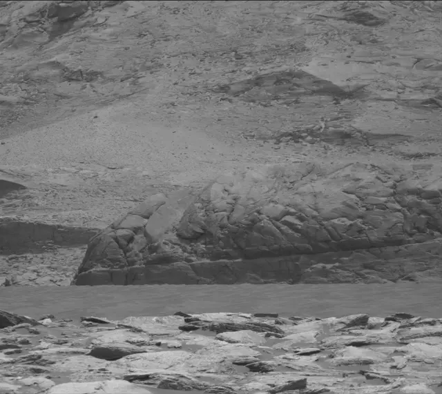 Sol 2963: Mast Camera (Mastcam)
