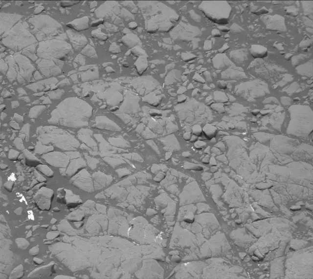 Sol 2965: Mast Camera (Mastcam)