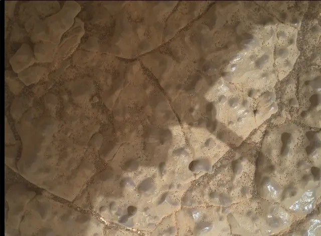 Sol 2965: Mars Hand Lens Imager (MAHLI)