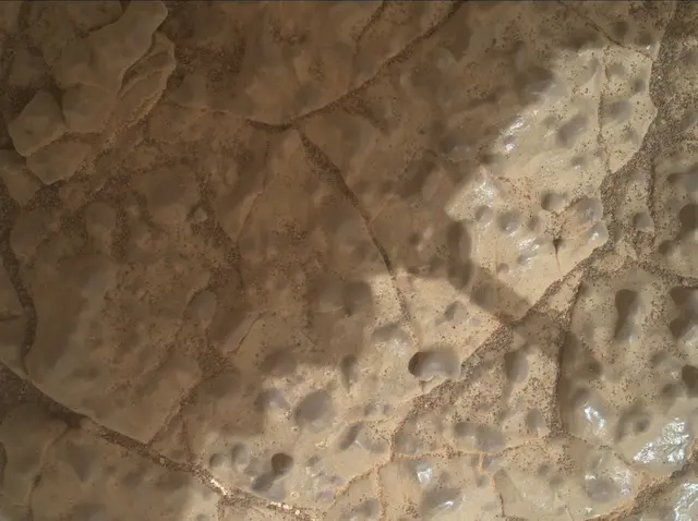 Sol 2965: Mars Hand Lens Imager (MAHLI)
