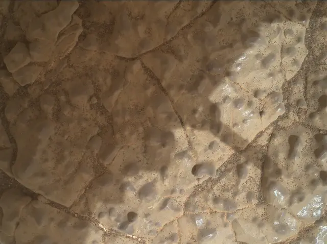 Sol 2965: Mars Hand Lens Imager (MAHLI)