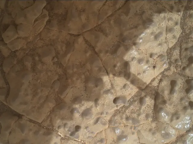 Sol 2965: Mars Hand Lens Imager (MAHLI)