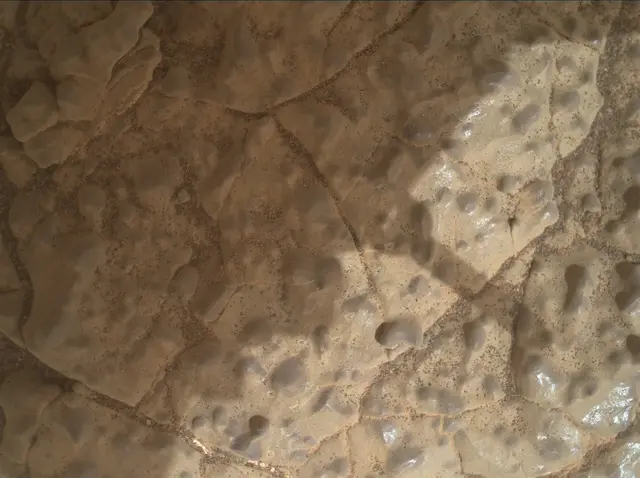 Sol 2965: Mars Hand Lens Imager (MAHLI)