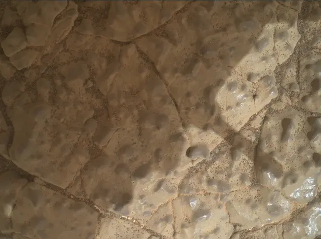 Sol 2965: Mars Hand Lens Imager (MAHLI)