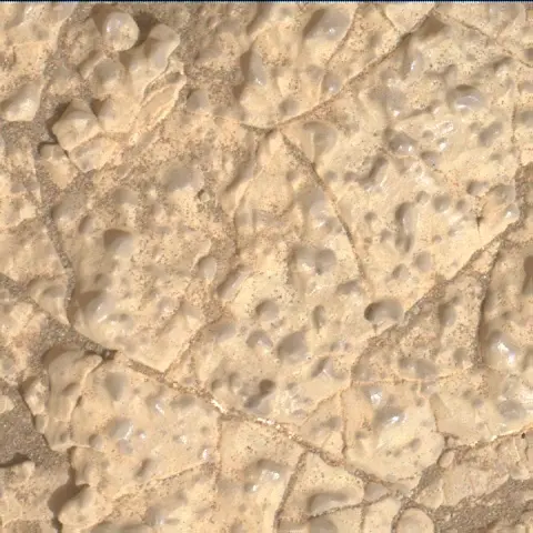 Sol 2965: Mars Hand Lens Imager (MAHLI)