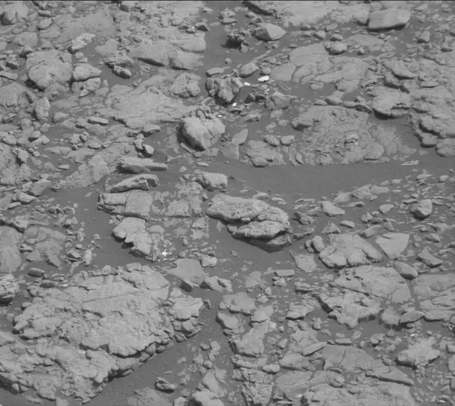 Sol 2967: Mast Camera (Mastcam)