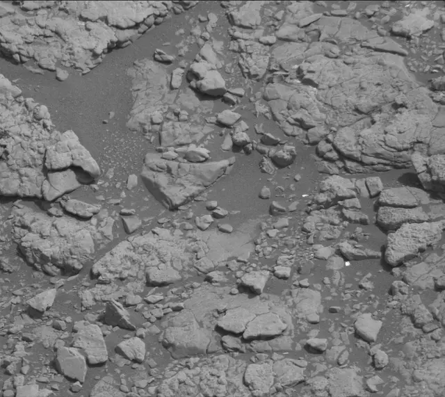 Sol 2967: Mast Camera (Mastcam)