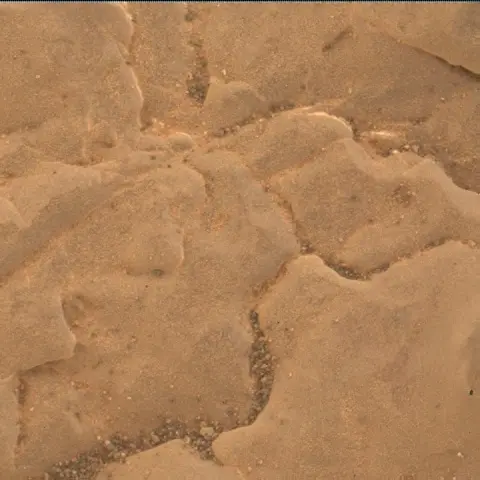Sol 2967: Mars Hand Lens Imager (MAHLI)