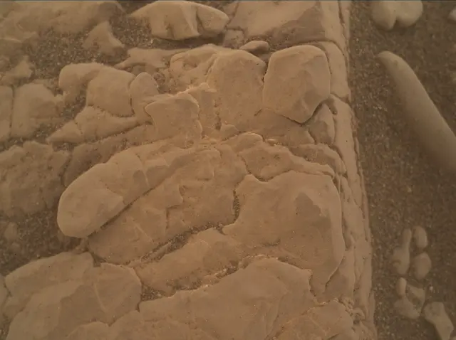 Sol 2967: Mars Hand Lens Imager (MAHLI)
