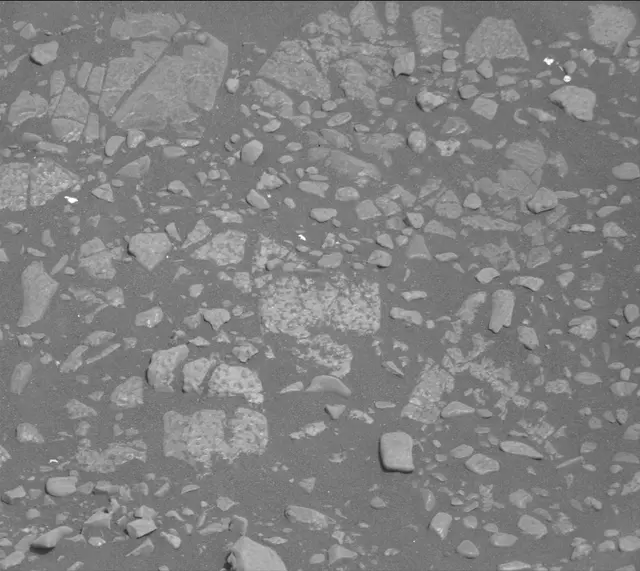 Sol 2969: Mast Camera (Mastcam)