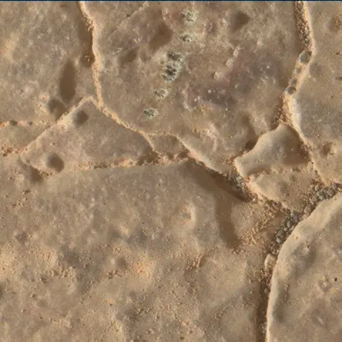 Sol 2969: Mars Hand Lens Imager (MAHLI)