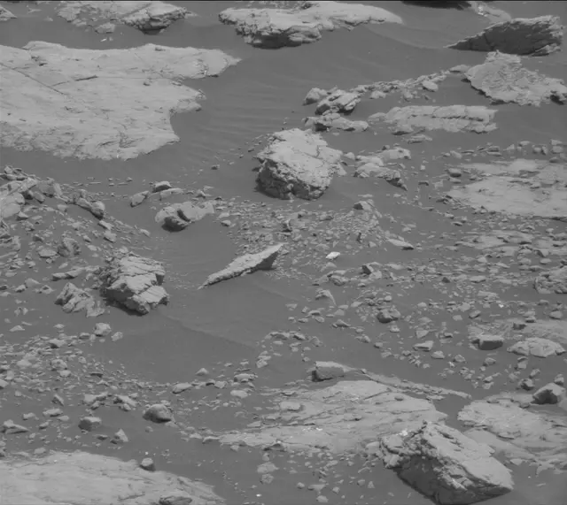 Sol 2972: Mast Camera (Mastcam)
