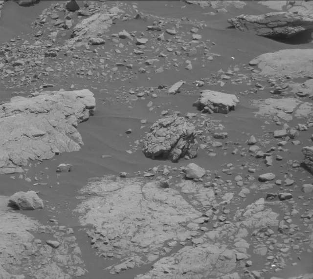 Sol 2972: Mast Camera (Mastcam)