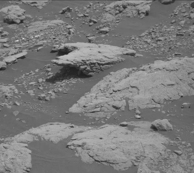 Sol 2972: Mast Camera (Mastcam)