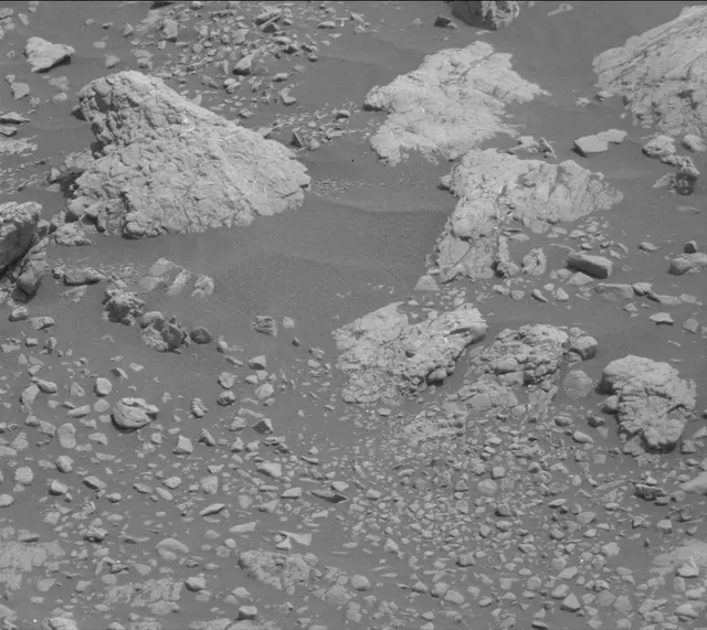 Sol 2972: Mast Camera (Mastcam)