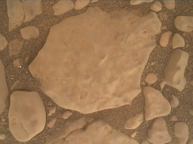 Sol 2972: Mars Hand Lens Imager (MAHLI)