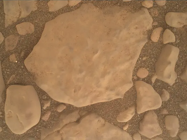 Sol 2972: Mars Hand Lens Imager (MAHLI)