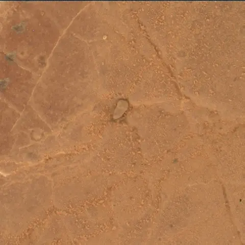Sol 2974: Mars Hand Lens Imager (MAHLI)