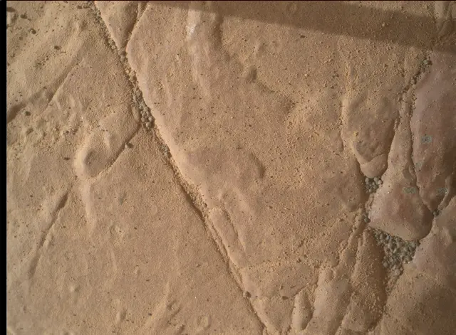 Sol 2974: Mars Hand Lens Imager (MAHLI)