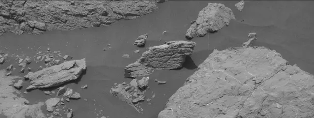 Sol 2975: Mast Camera (Mastcam)