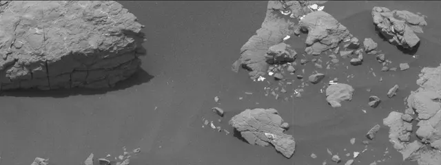 Sol 2975: Mast Camera (Mastcam)