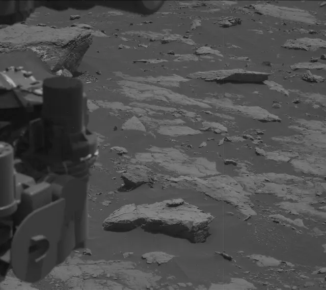 Sol 2975: Mast Camera (Mastcam)