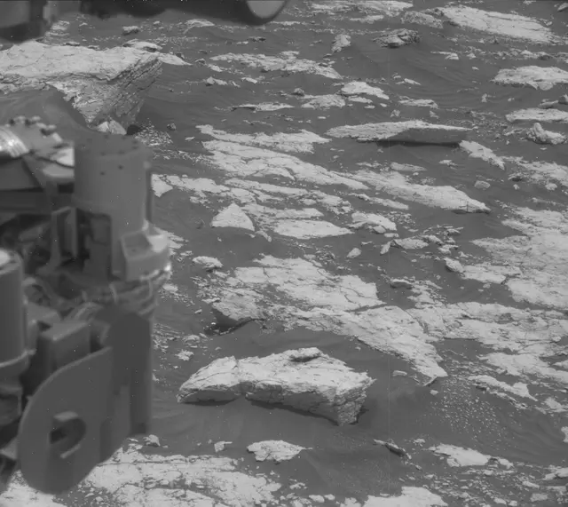 Sol 2975: Mast Camera (Mastcam)