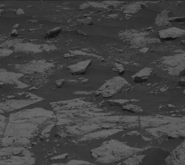 Sol 2975: Mast Camera (Mastcam)