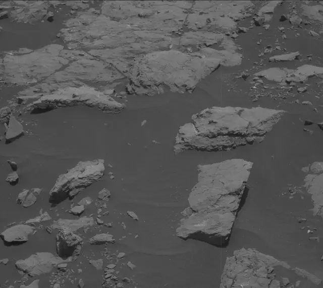 Sol 2975: Mast Camera (Mastcam)