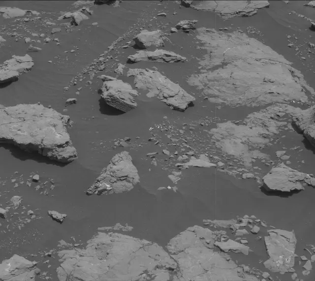 Sol 2975: Mast Camera (Mastcam)