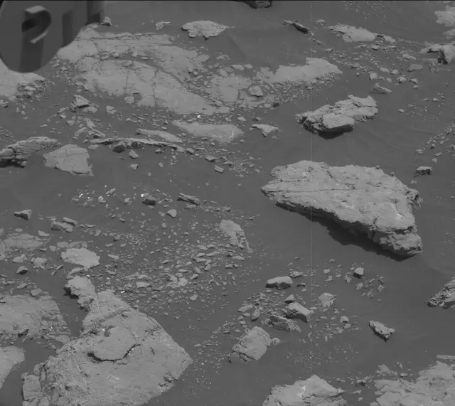 Sol 2975: Mast Camera (Mastcam)