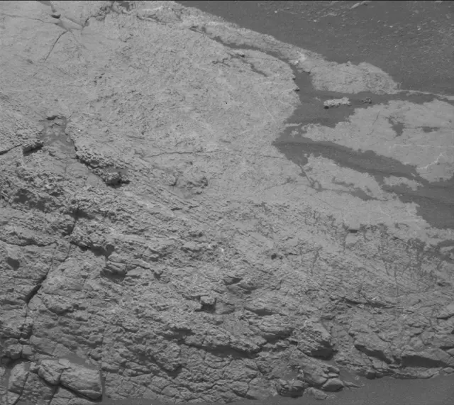 Sol 2975: Mast Camera (Mastcam)