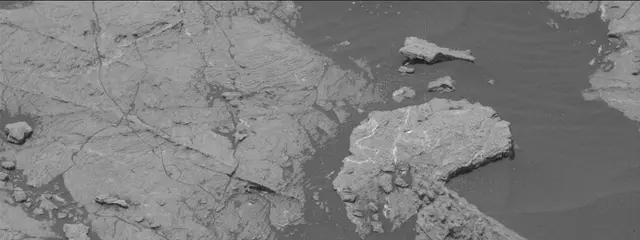 Sol 2979: Mast Camera (Mastcam)